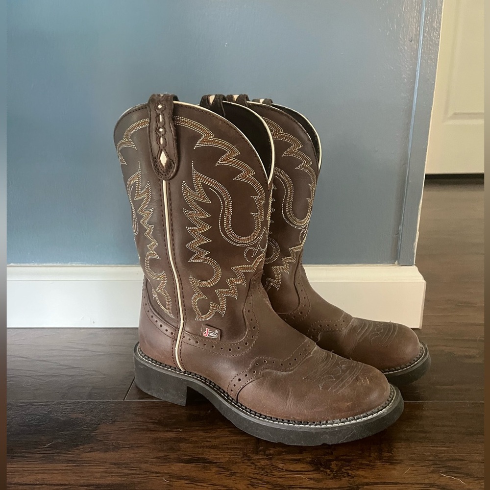 Womens Justin Boots Brown